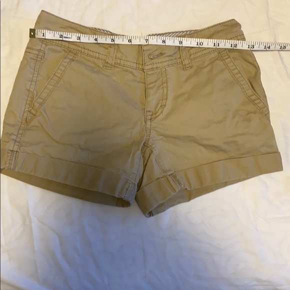 Shorts - Picture 4 of 4